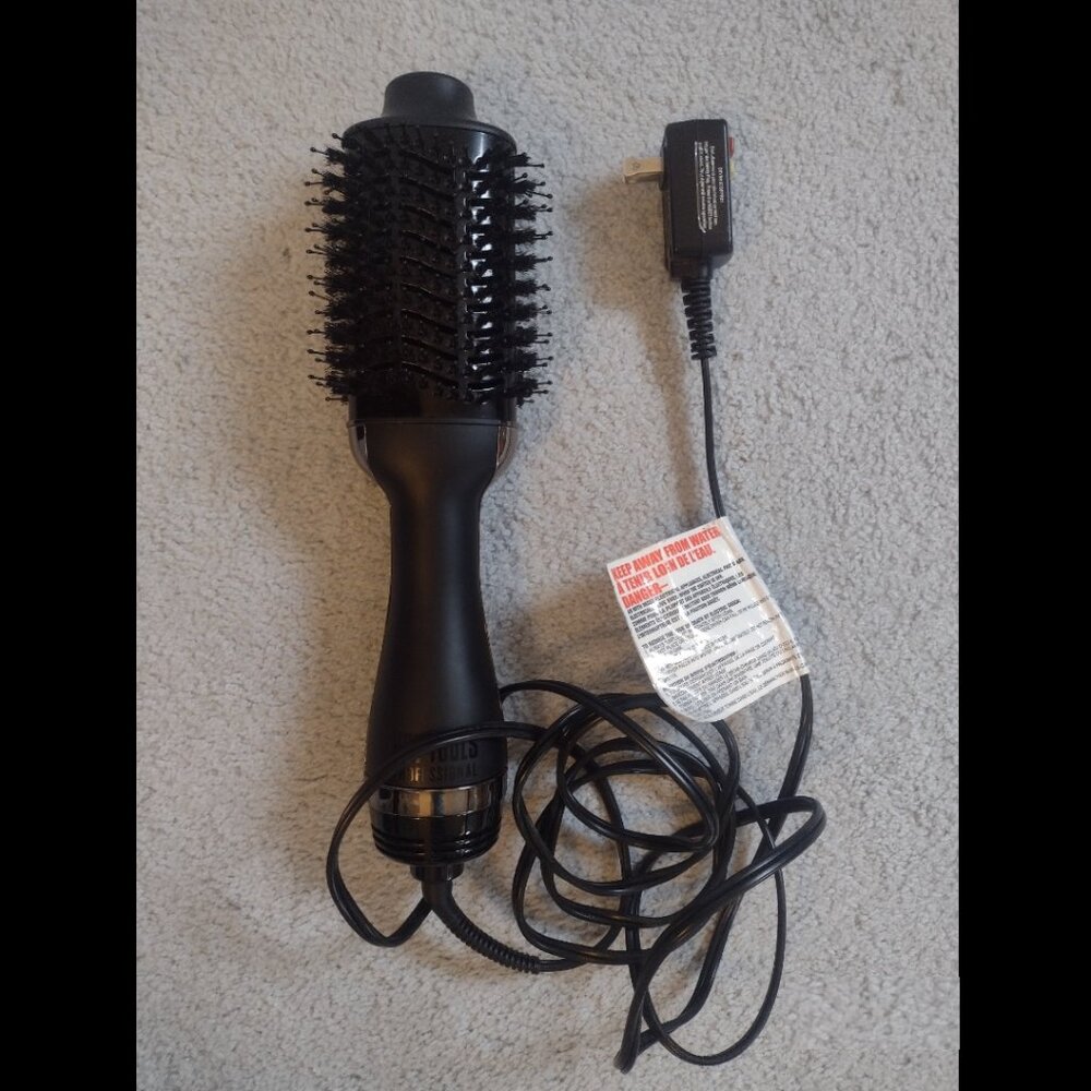 Black Gold One-Step Detachable Volumizer Brush